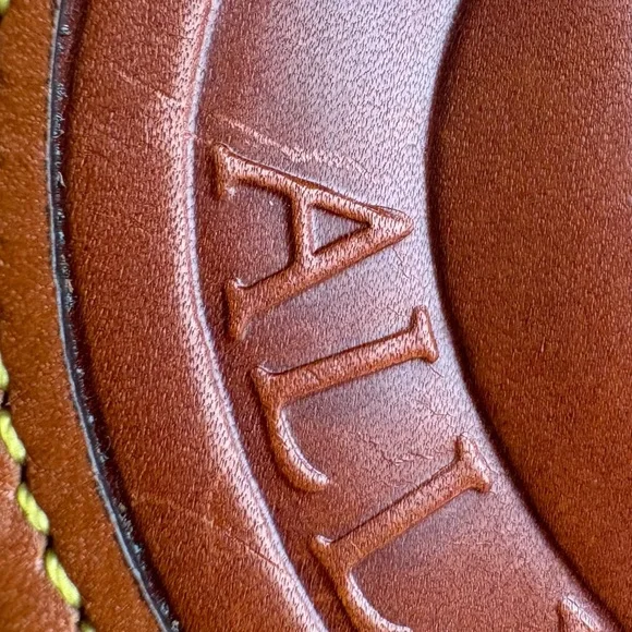 Vintage Dooney and Bourke Awl Taupe Leather Big Duck Crossbody Bag - Picture 11 of 16